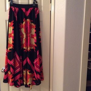 “NWT” Floral Skirt by New York & Co